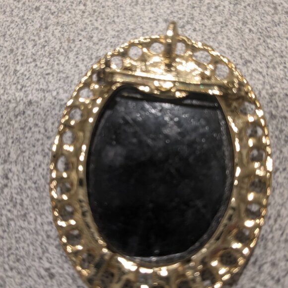 BROOCH - Picture 3 of 5